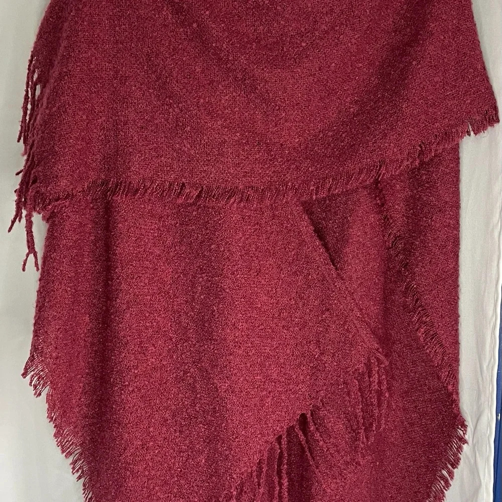Unbranded Maroon Poncho Wrap - Picture 2 of 2